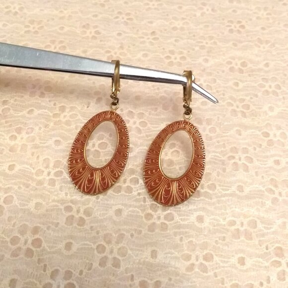 Vintage Red Gold Art Deco Gold Tone Large Oval Dangle Drop Earrings - Picture 4 of 9